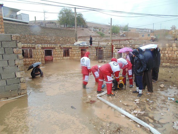 ۸۵۲ خانوار آسیب دیده از سیل در سیستان وبلوچستان امدادرسانی شدند/۹۹ روستا و ۸  شهرستان‌ درگیر سیلاب