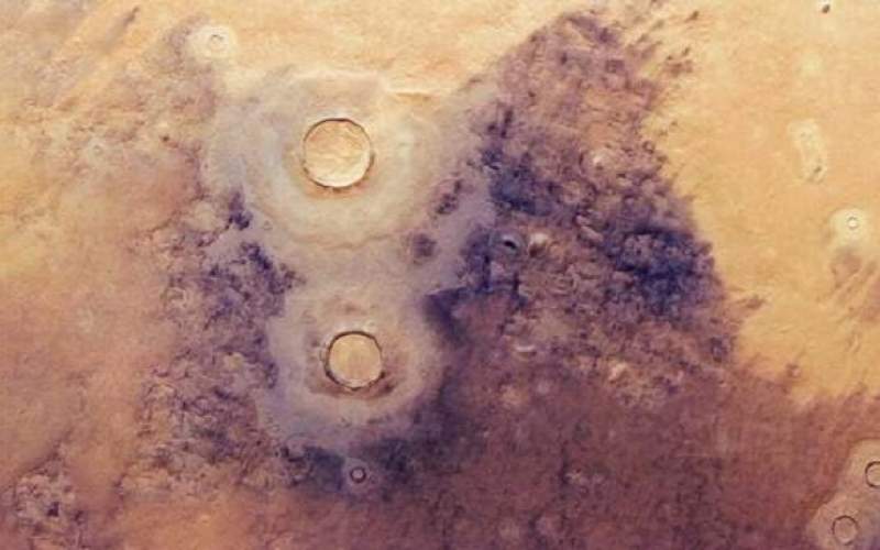 تصویر عجیب از دهانه‌های برآمده مریخ+عکس