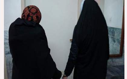 دستگیری ۲ زن سارق موبایل در بیمارستان