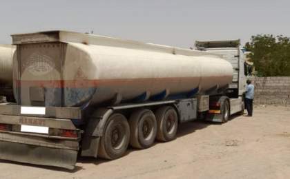 ۹ هزار لیتر سوخت قاچاق از ۲ دستگاه تانکر در ایرانشهر کشف شد