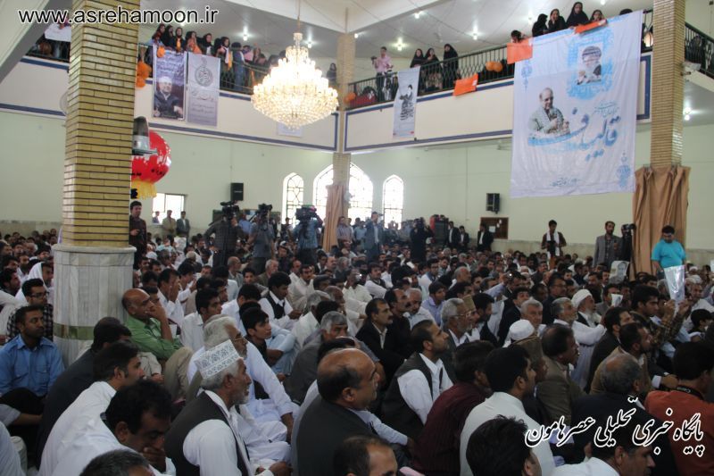 قالیباف در سیستان و بلوچستان- طرفداران در مسجد الغدیر