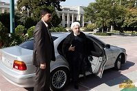 عکس/ماشینی که روحانی را مجلس برد