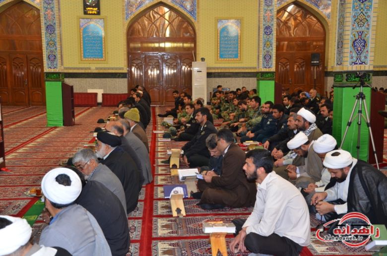 برگزاری محفل انس با قرآن کریم در مسجد جامع زاهدان