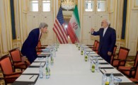 رول کال: کاخ سفید مانع از تمدید قانون تحریم‌های ایران نمی‌شود