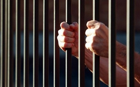 فرار سه زندانی محکوم به اعدام از زندان مرکزی زاهدان/ افسر نگهبان مجروح شد+ جزئیات