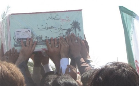 مراسم تشییع و تدفین سه شهید گمنام در جلگه شهرستان دلگان برگزار شد