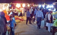 استشمام بوی زباله و هجوم حشرات موذی دستاورد بازارچه محلی زاهدان/ خلاء حضور ناظران بهداشتی در این بازارچه ها