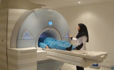 انتظار سه ماهه برای یک عکس در زاهدان/ از افراد بالای 100 کیلو MRI گرفته نمی شود