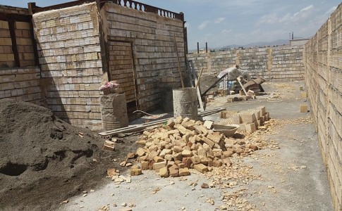 عملیات اجرایی ساخت منزلِ خانواده محروم در خاش آغاز شد