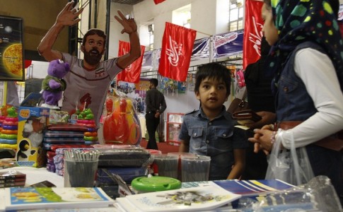 دست رد دانش آموزان زاهدانی بر الگوهای غربی/ لوازم التحریر ایرانی اسلامی در صدر انتخاب مشتریان