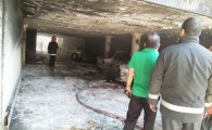 آتش سوزی در پارکینگ یک ساختمان مسکونی در شهر زاهدان/ 2 خودرو سوخت