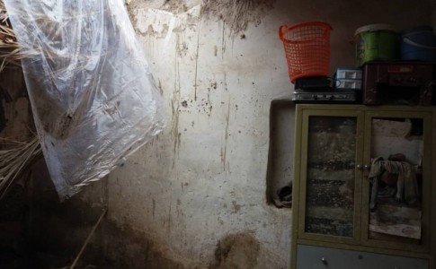 تخریب ۷ خانه مسکونی در شهرستان ایرانشهر بر اثر سیل/ توزیع اقلام امدادی توسط جمعیت هلال احمر دربین سیل زدگان