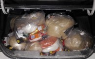 گزارش تصویری/توزیع ۵۰ بسته غذایی میان نیازمندان به مناسبت ماه مبارک رمضان در سراوان  