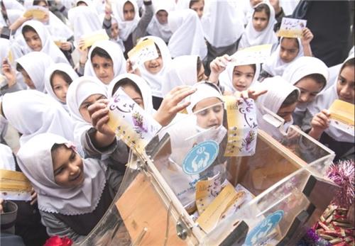 مرحله دوم جشن عاطفه‌ها ۱۰ مهرماه در مدارس سراسر سیستان و بلوچستان برگزار می‌شود