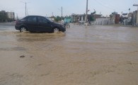سیلابی شدن معابر سراوان پس از بارش سیل آسای باران/ یک مقام مسئول: به منازل شهروندان خسارت وارد شد