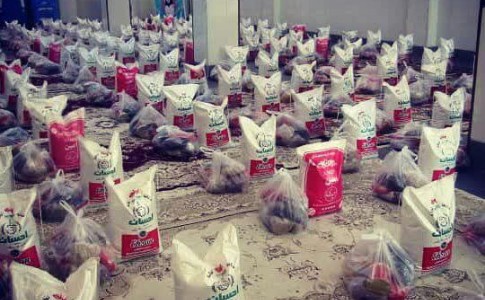 توزیع ۵۰۰ بسته معیشتی در قالب رزمايش کمک های مومنانه همزمان با آغاز ماه رمضان در کنارک