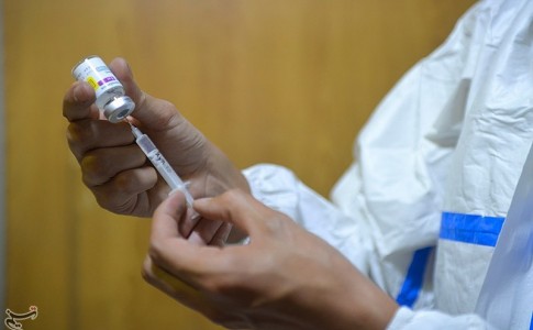 اتمام واکسیناسیون کرونای سالمندان بالای ۸۰ سال