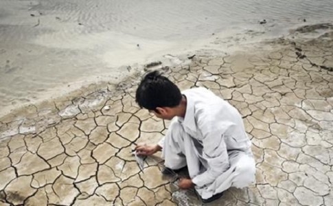 زنگ خطر تامین آب در جنوب شرق کشور به صدا درآمد/ حق آبه هامون همچنان در حصار سدهای افغانستان