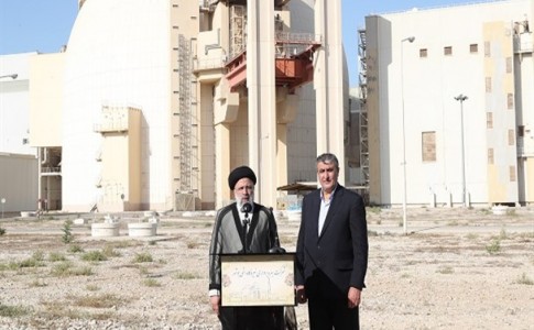 ظرفیت تولید برق در نیروگاه بوشهر به سه برابر افزایش خواهد یافت/ از بهره‌برداری انرژی صلح‌آمیز هسته‌ای کوتاه نخواهیم آمد