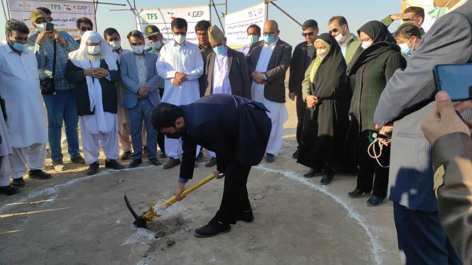 عملیات احداث دومین نیروگاه خورشیدی سیستان و بلوچستان آغاز شد