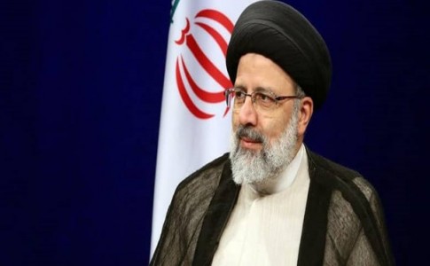 درخواست مجمع نمایندگان اصفهان برای برگزاری جلسه فوری با رئیس‌جمهور