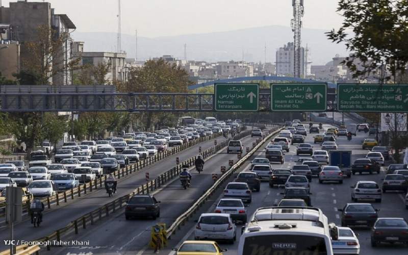 آغاز ترافیک صبحگاهی و حجم بالای تردد‌ها در تهران