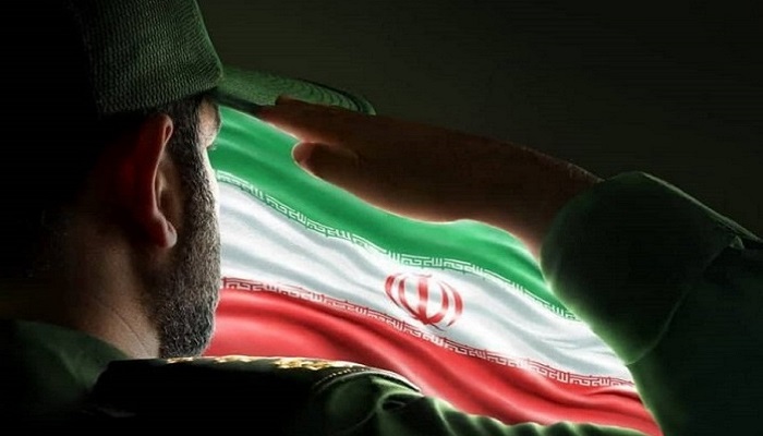 پاسداران مظهر اقتدار ایران اسلامی هستند